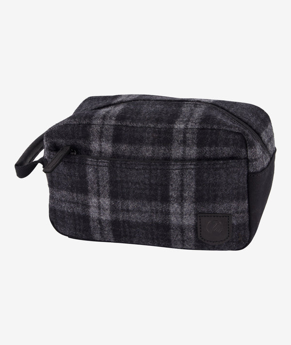Island Bay Wash Bag